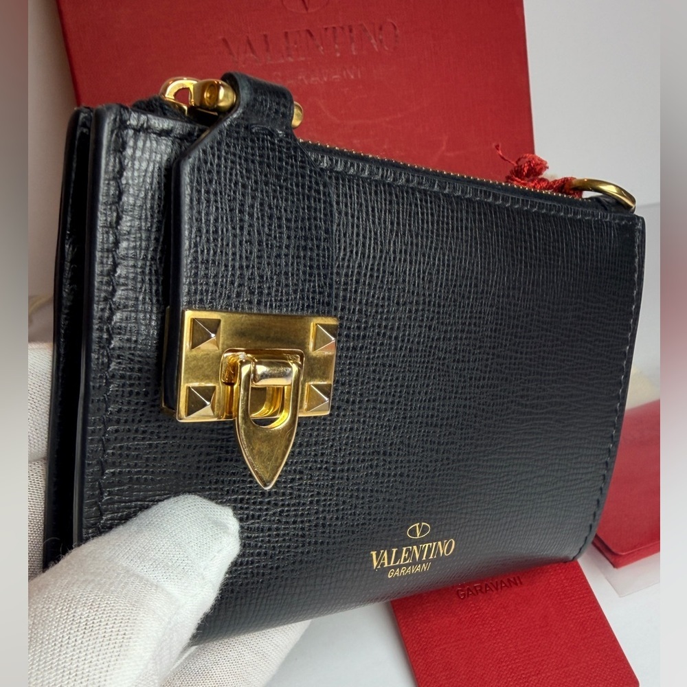 Valentino Garavani Rockstud Zipper Coin Purse Cardholder Grainy Calfskin Leather - Picture 6 of 12